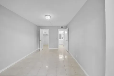 49 Hastings West Palm Beach FL 33417