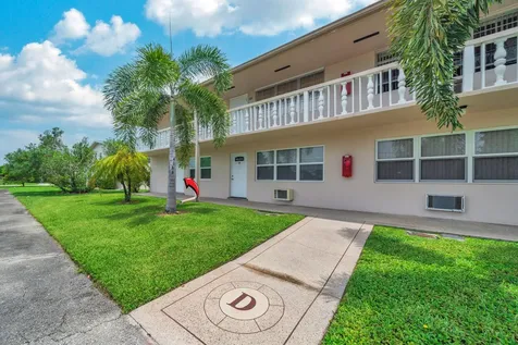 49 Hastings West Palm Beach FL 33417