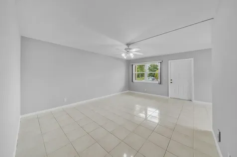 49 Hastings West Palm Beach FL 33417
