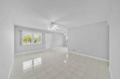 49 Hastings West Palm Beach FL 33417