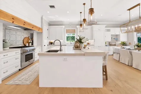 2560 Estates Drive North Palm Beach FL 33410