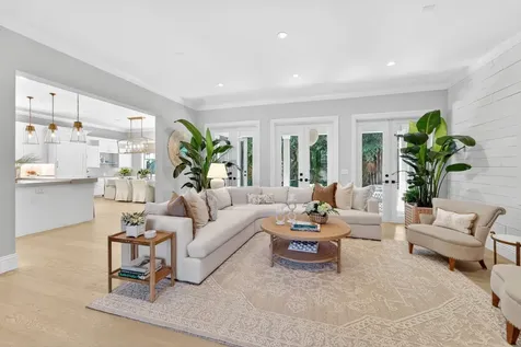 2560 Estates Drive North Palm Beach FL 33410