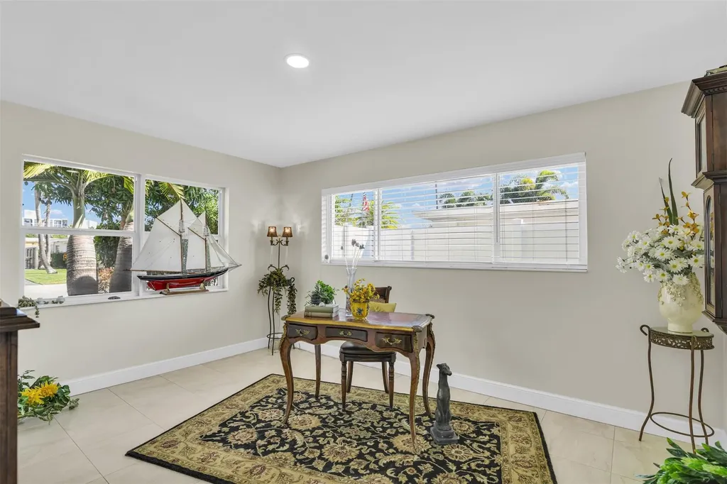 1616 SE 4th Street Deerfield Beach FL 33441