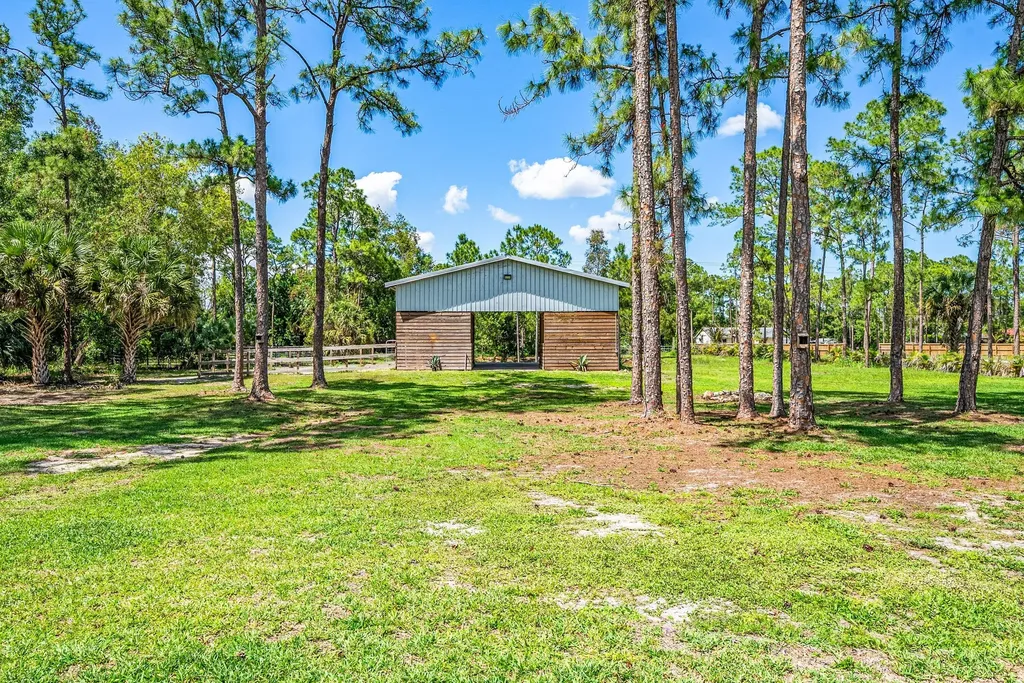 16105 Temple Boulevard The Acreage FL 33470