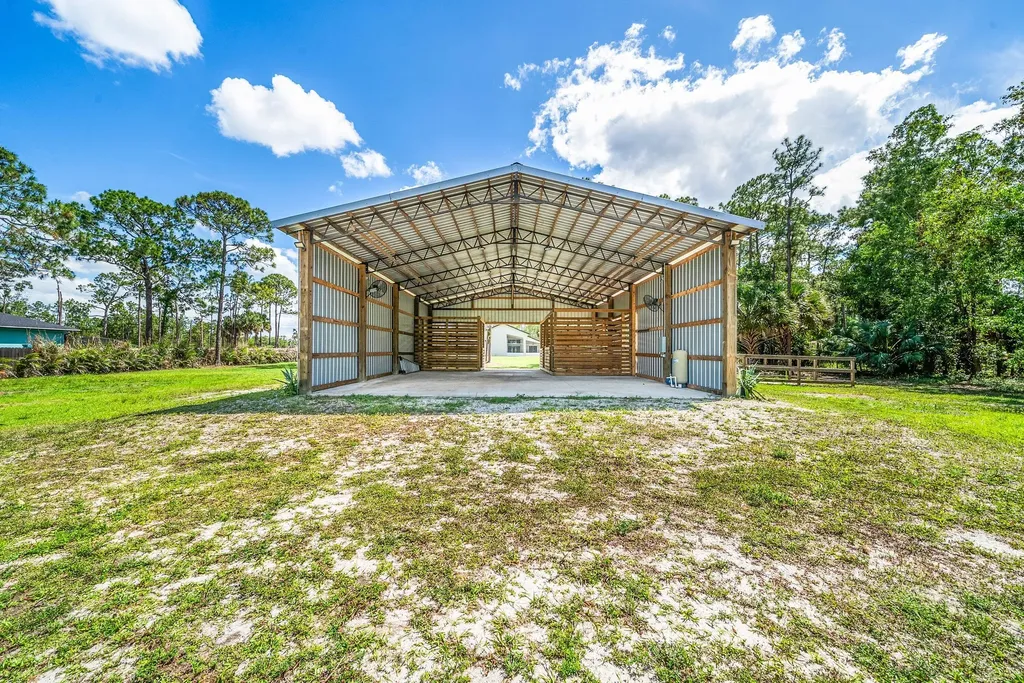16105 Temple Boulevard The Acreage FL 33470