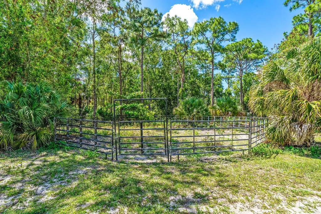 16105 Temple Boulevard The Acreage FL 33470