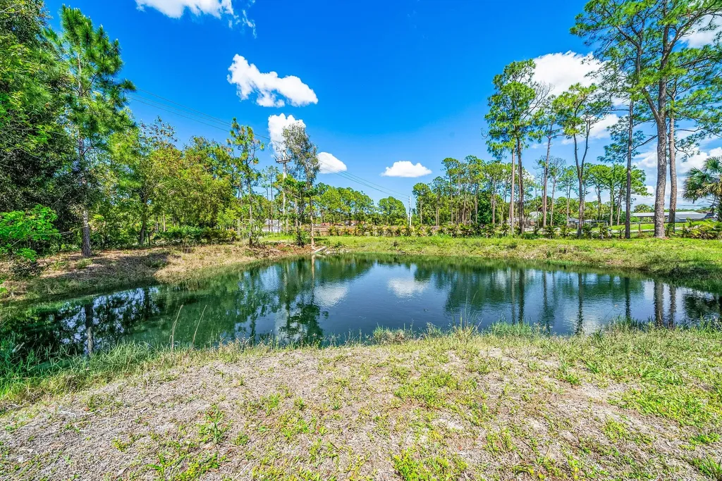 16105 Temple Boulevard The Acreage FL 33470
