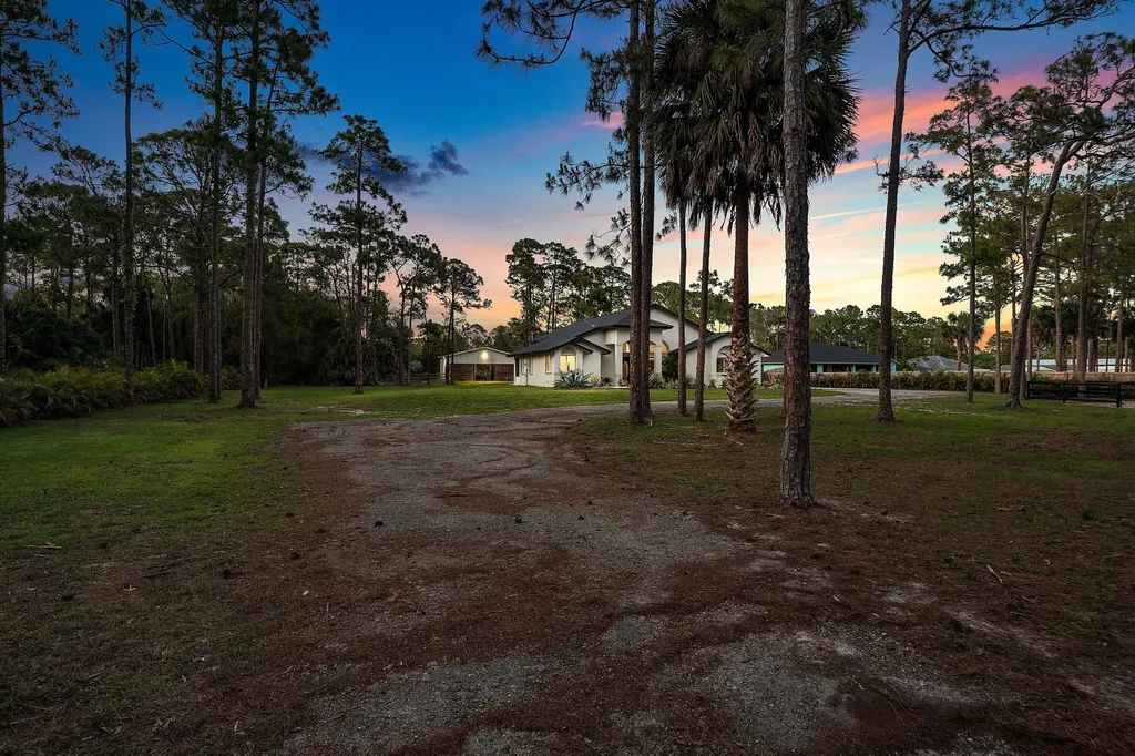 16105 Temple Boulevard The Acreage FL 33470