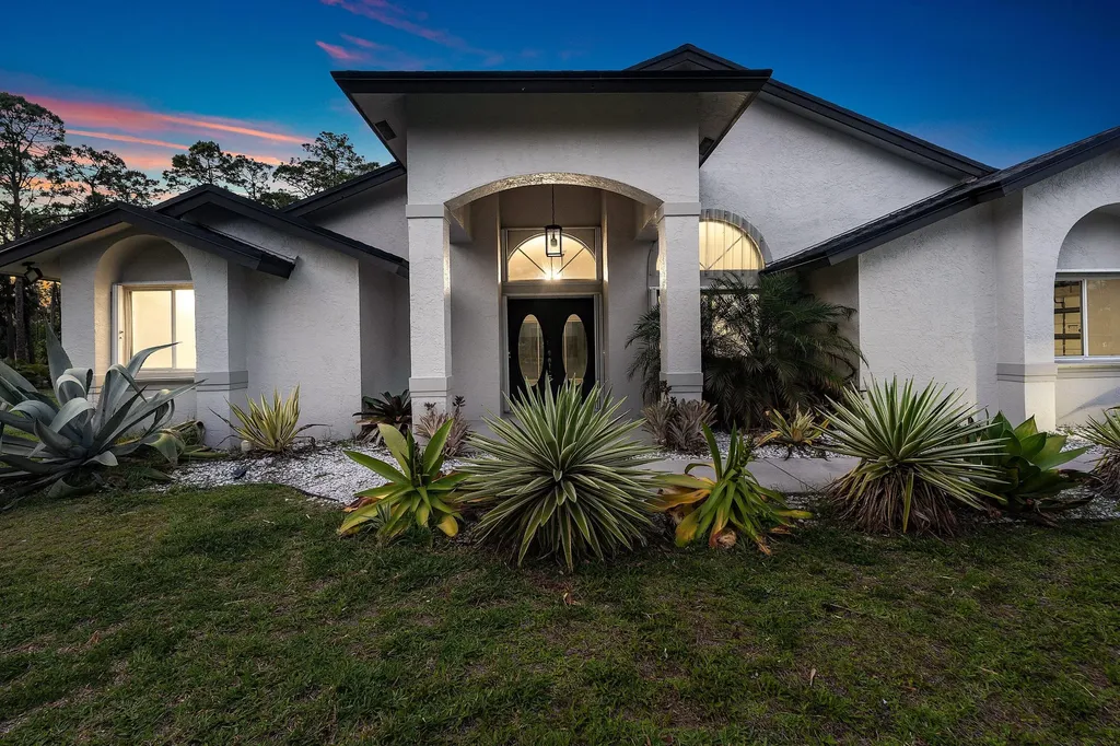 16105 Temple Boulevard The Acreage FL 33470