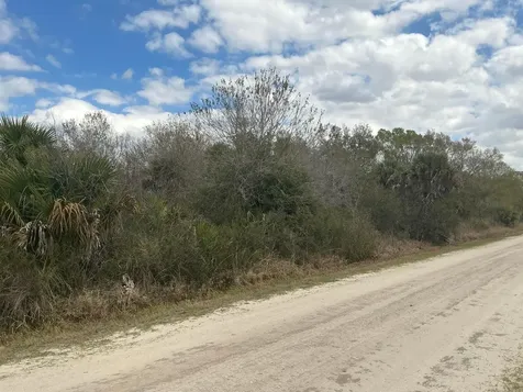 20639 NW 300th Street Okeechobee FL 34972