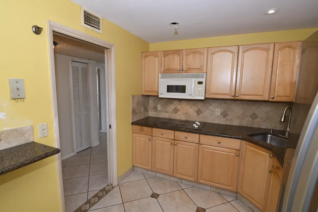 3095 N Course Drive Pompano Beach FL 33069