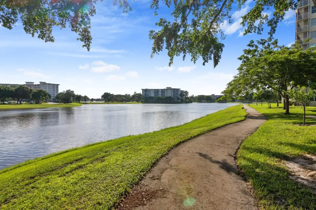 3095 N Course Drive Pompano Beach FL 33069
