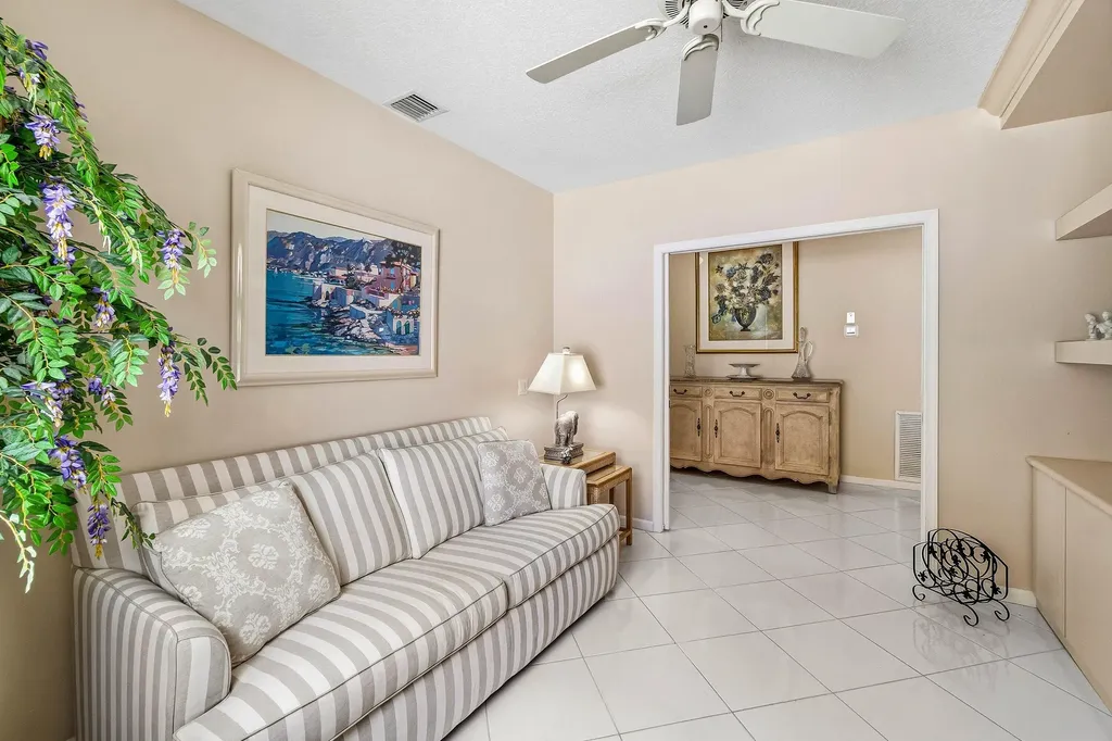 9779 Lemonwood Drive Boynton Beach FL 33437