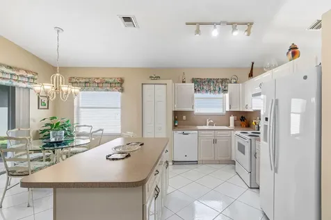 9779 Lemonwood Drive Boynton Beach FL 33437
