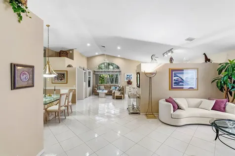 9779 Lemonwood Drive Boynton Beach FL 33437