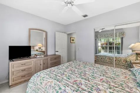 9779 Lemonwood Drive Boynton Beach FL 33437