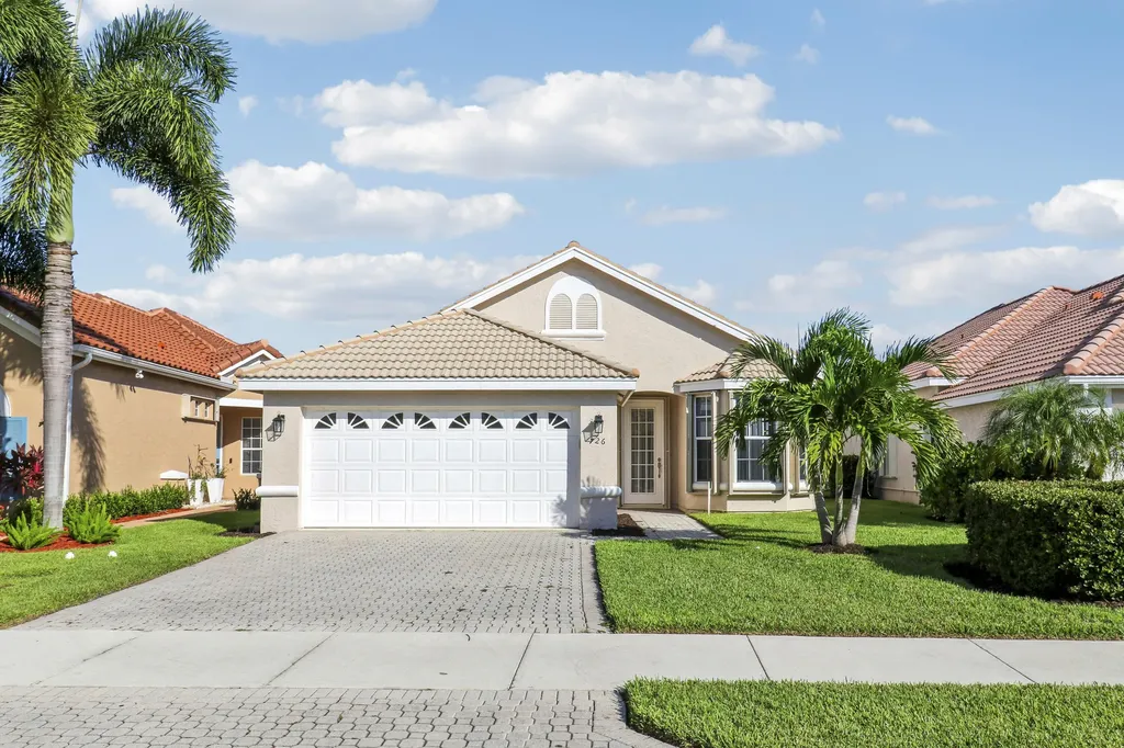 726 SW Aruba Bay Port St Lucie FL 34986