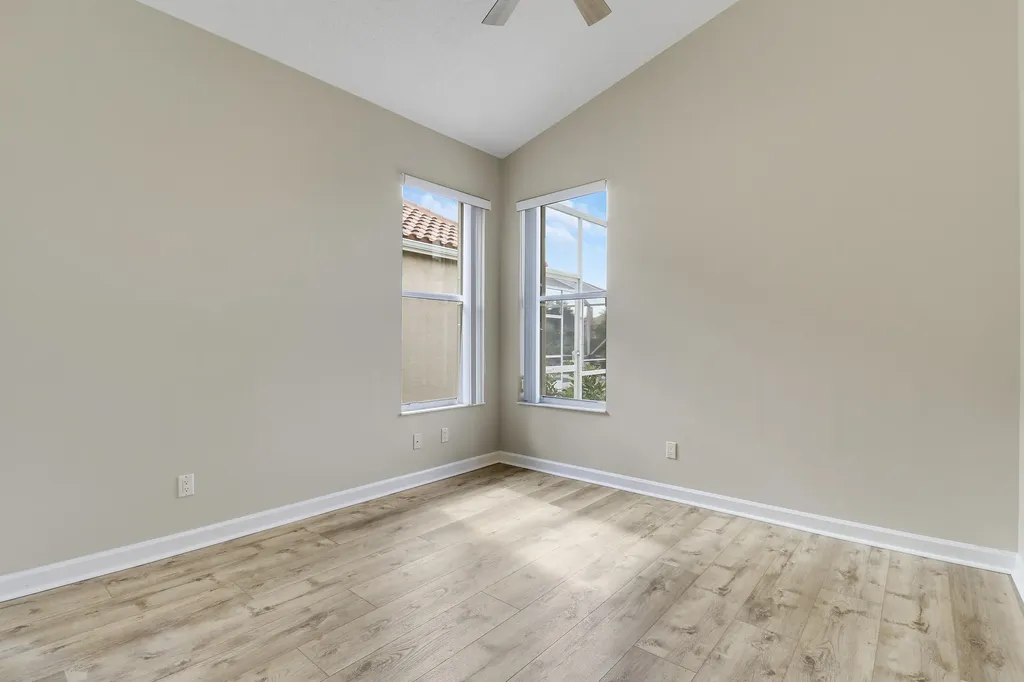 726 SW Aruba Bay Port St Lucie FL 34986