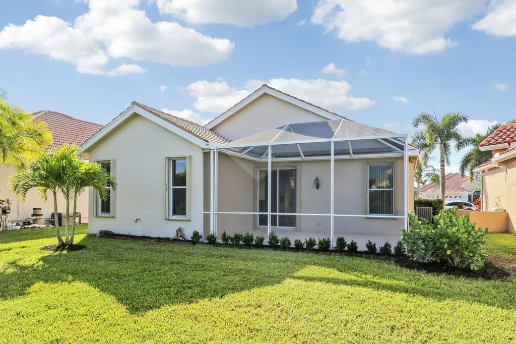 726 SW Aruba Bay Port St Lucie FL 34986