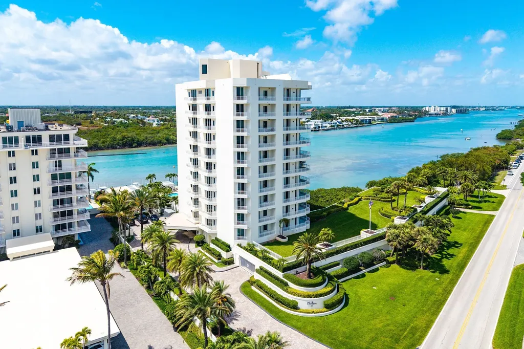 425 S Beach Road Tequesta FL 33469