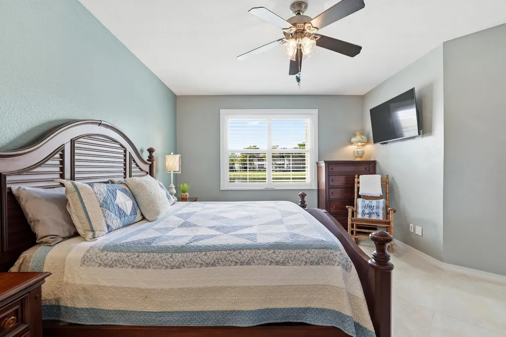 2101 Wingate Bend Wellington FL 33414
