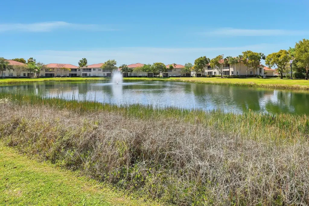 2101 Wingate Bend Wellington FL 33414
