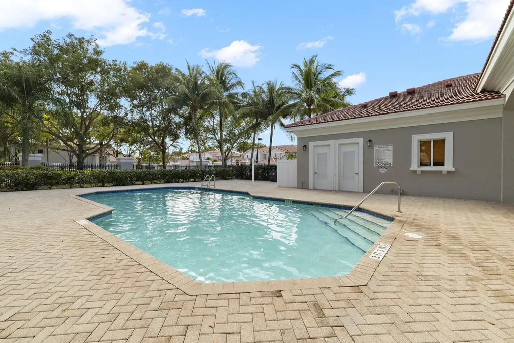 2101 Wingate Bend Wellington FL 33414