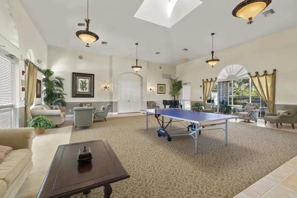 2101 Wingate Bend Wellington FL 33414