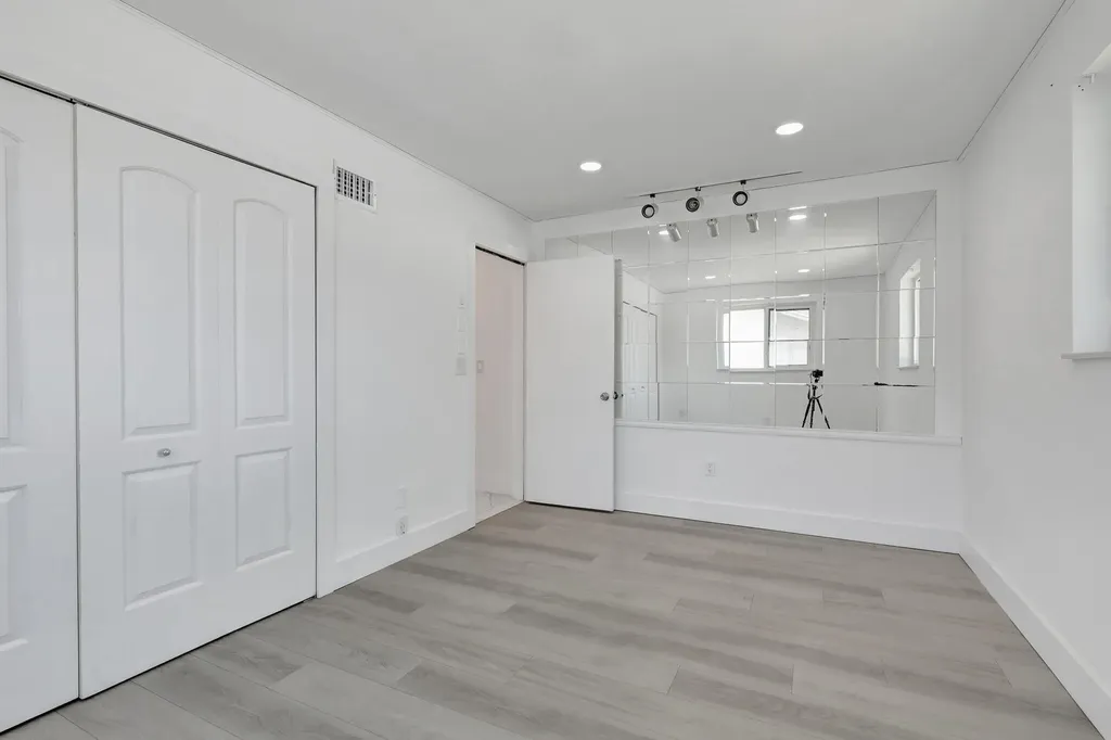 334 SW 13th Avenue Boynton Beach FL 33435