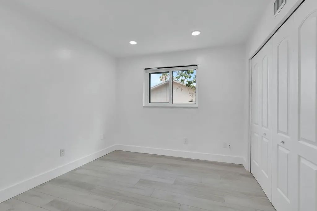 334 SW 13th Avenue Boynton Beach FL 33435