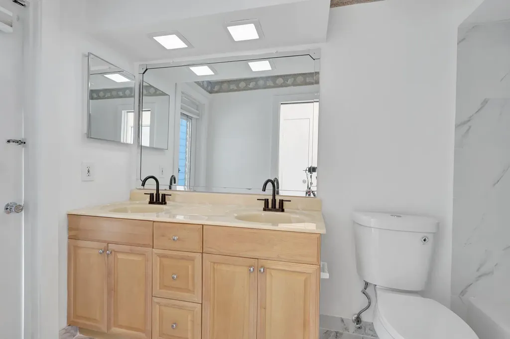 334 SW 13th Avenue Boynton Beach FL 33435