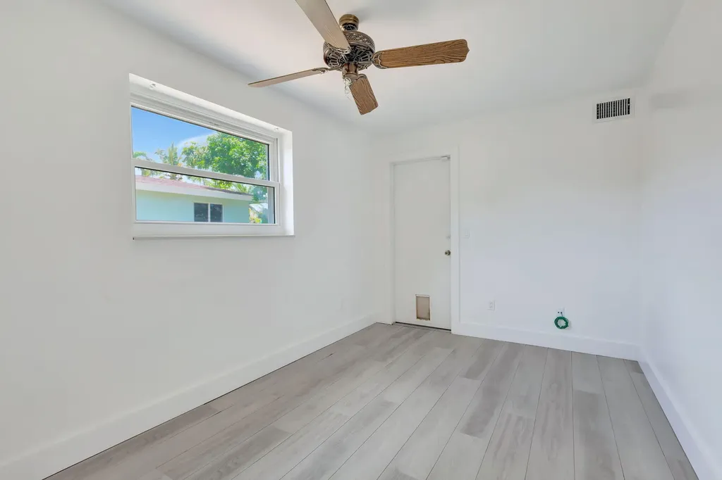 334 SW 13th Avenue Boynton Beach FL 33435