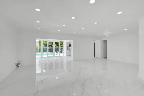 334 SW 13th Avenue Boynton Beach FL 33435
