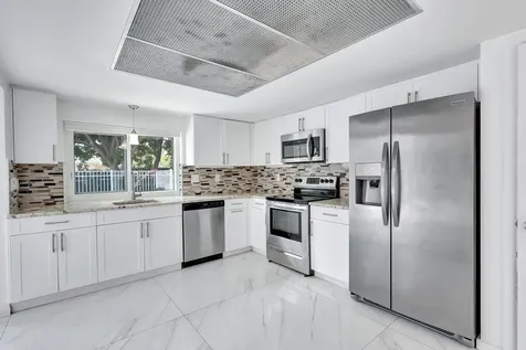 334 SW 13th Avenue Boynton Beach FL 33435