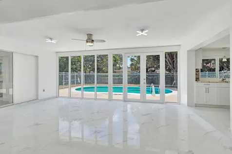 334 SW 13th Avenue Boynton Beach FL 33435