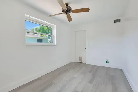 334 SW 13th Avenue Boynton Beach FL 33435