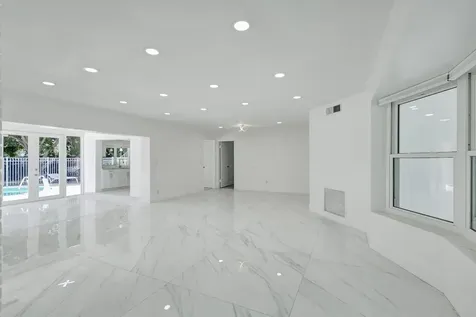 334 SW 13th Avenue Boynton Beach FL 33435
