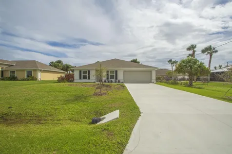 450 Kendall Avenue Sebastian FL 32958