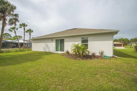 450 Kendall Avenue Sebastian FL 32958