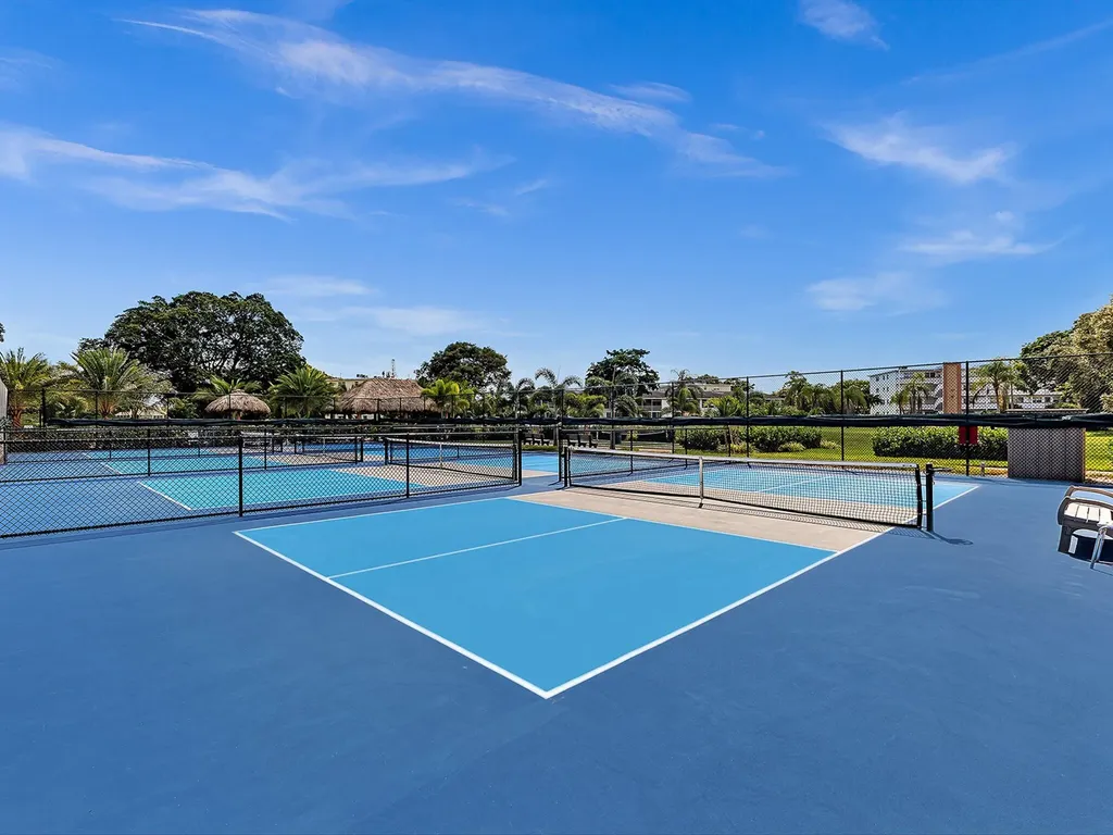 5 Markham A Deerfield Beach FL 33442