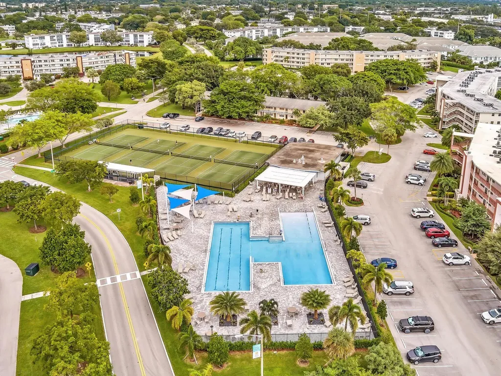 5 Markham A Deerfield Beach FL 33442