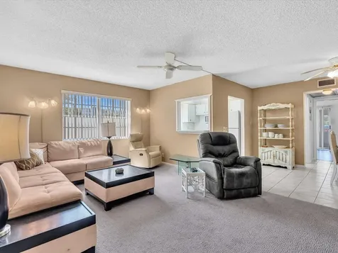 5 Markham A Deerfield Beach FL 33442