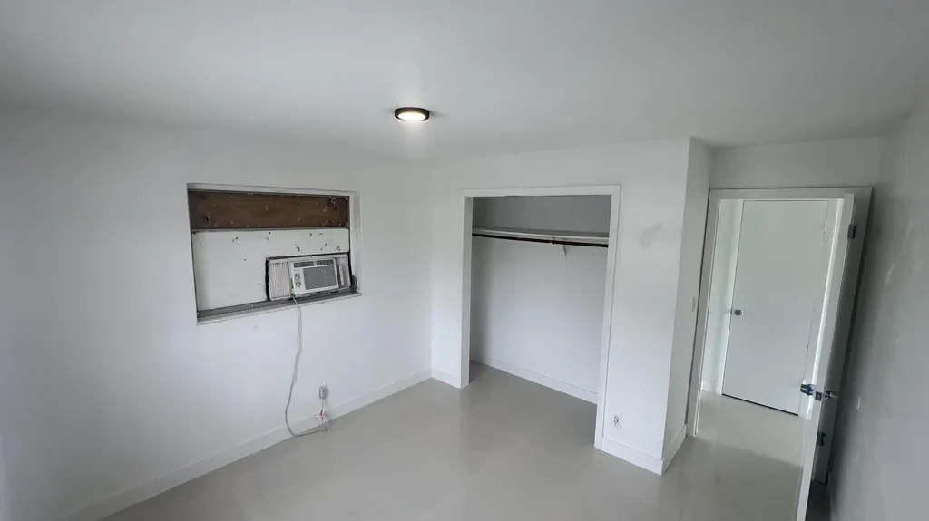 1691 SW 44th Terrace Fort Lauderdale FL 33317