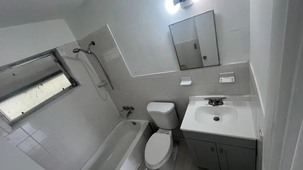 1691 SW 44th Terrace Fort Lauderdale FL 33317