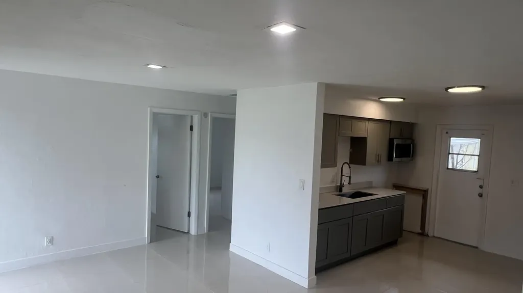 1691 SW 44th Terrace Fort Lauderdale FL 33317