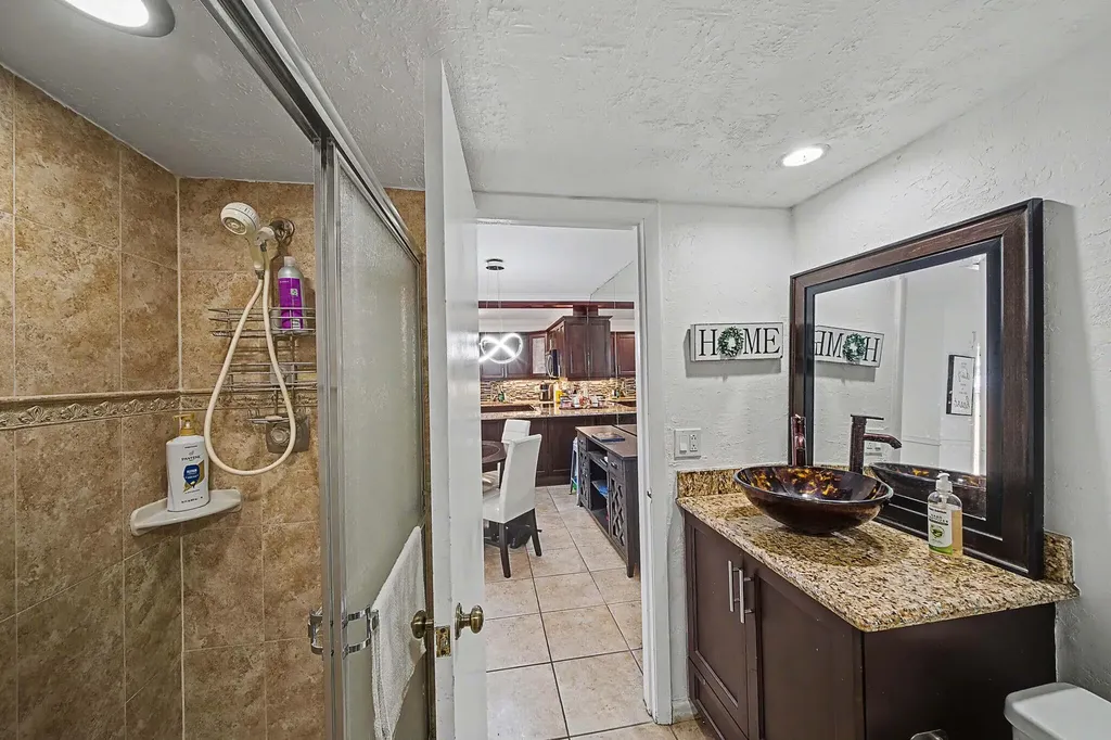 149 Lake Arbor Drive Palm Springs FL 33461
