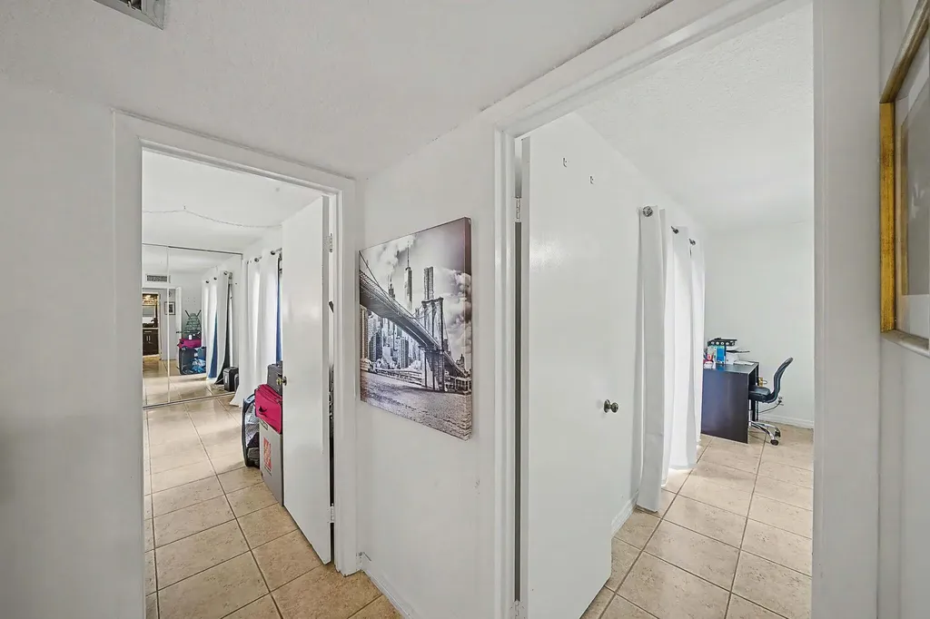 149 Lake Arbor Drive Palm Springs FL 33461