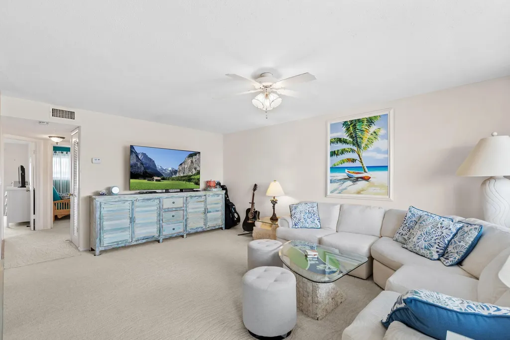 100 Doolen Court North Palm Beach FL 33408