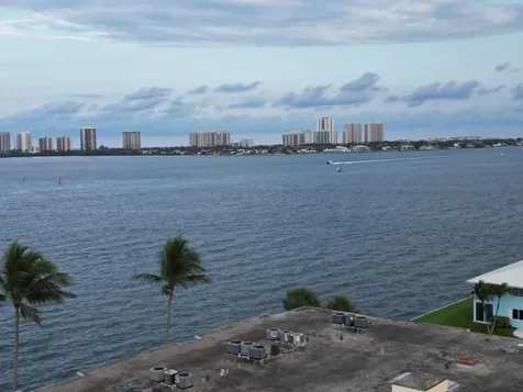 100 Doolen Court North Palm Beach FL 33408