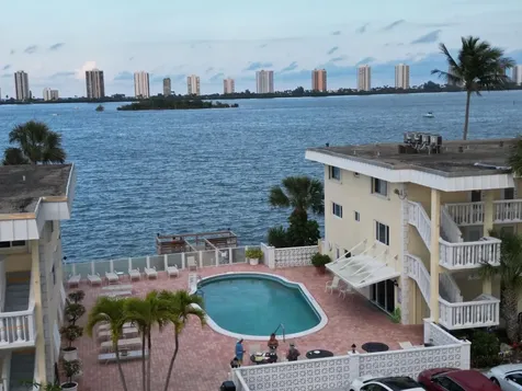 100 Doolen Court North Palm Beach FL 33408